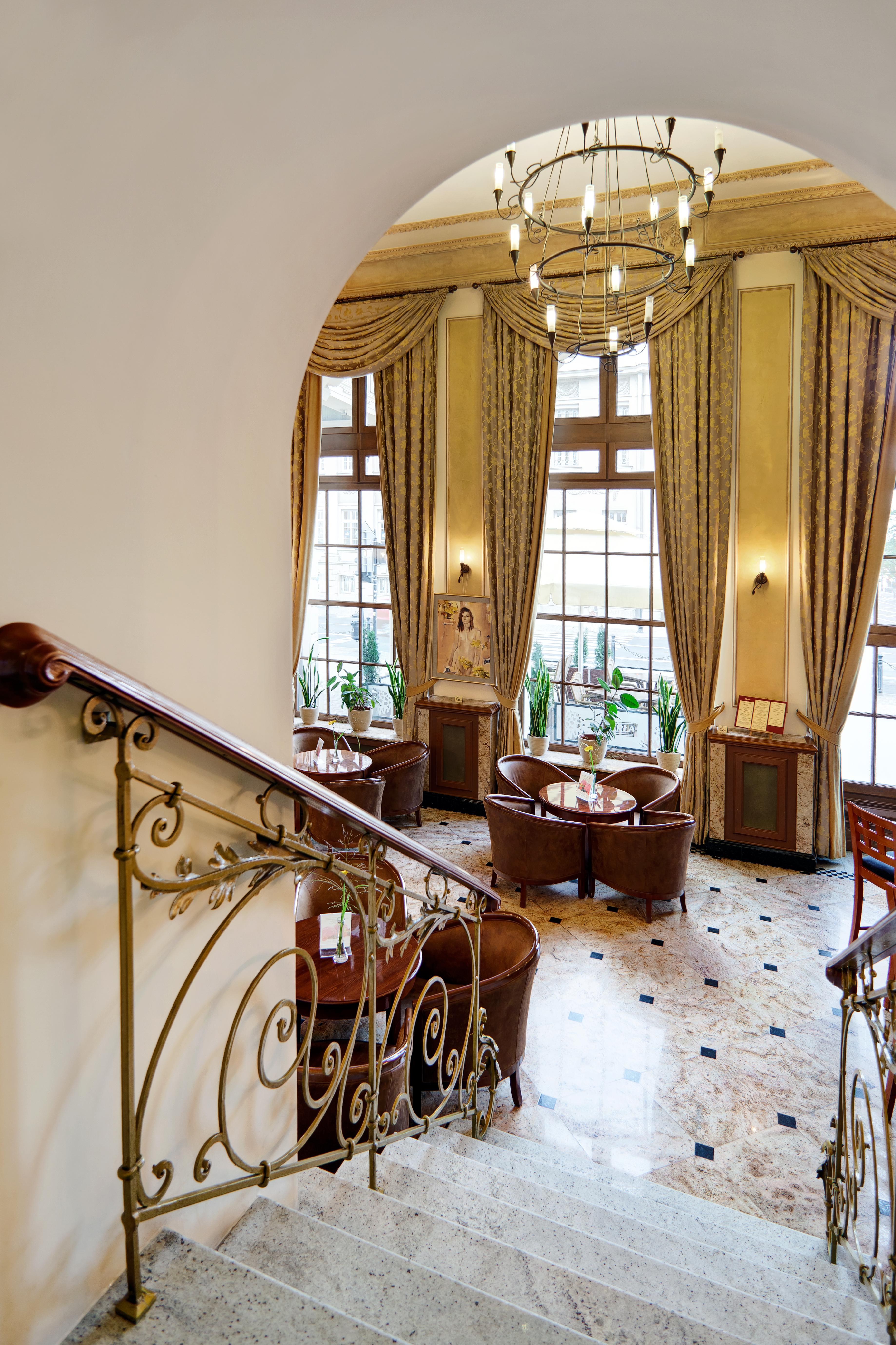 Ibb Hotel Grand Hotel 루블린 외부 사진